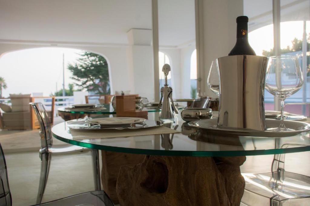 B&B Valentino Luxury Rooms By Salentolimit Porto Cesareo Exterior photo